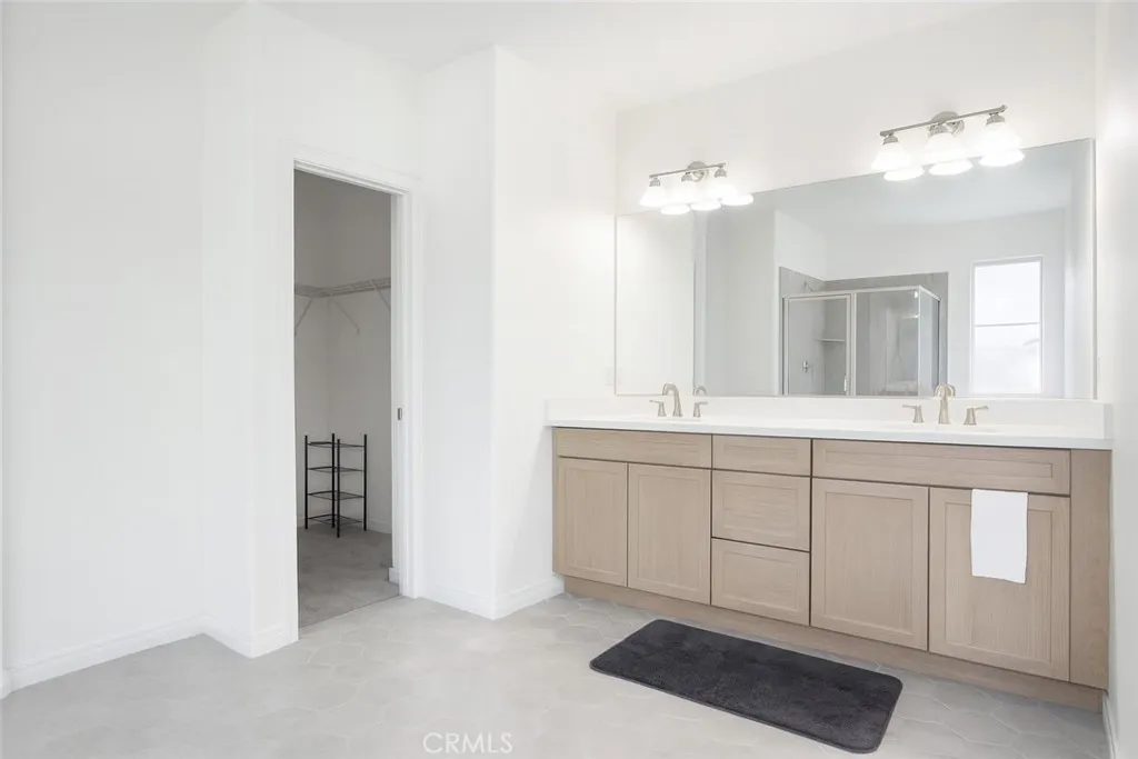 811 Anira Court, Perris, California 92571 home-pic-22